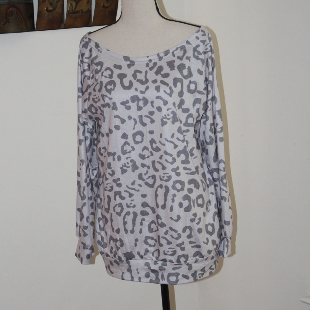 Leo Rosi, long sleeve shirt